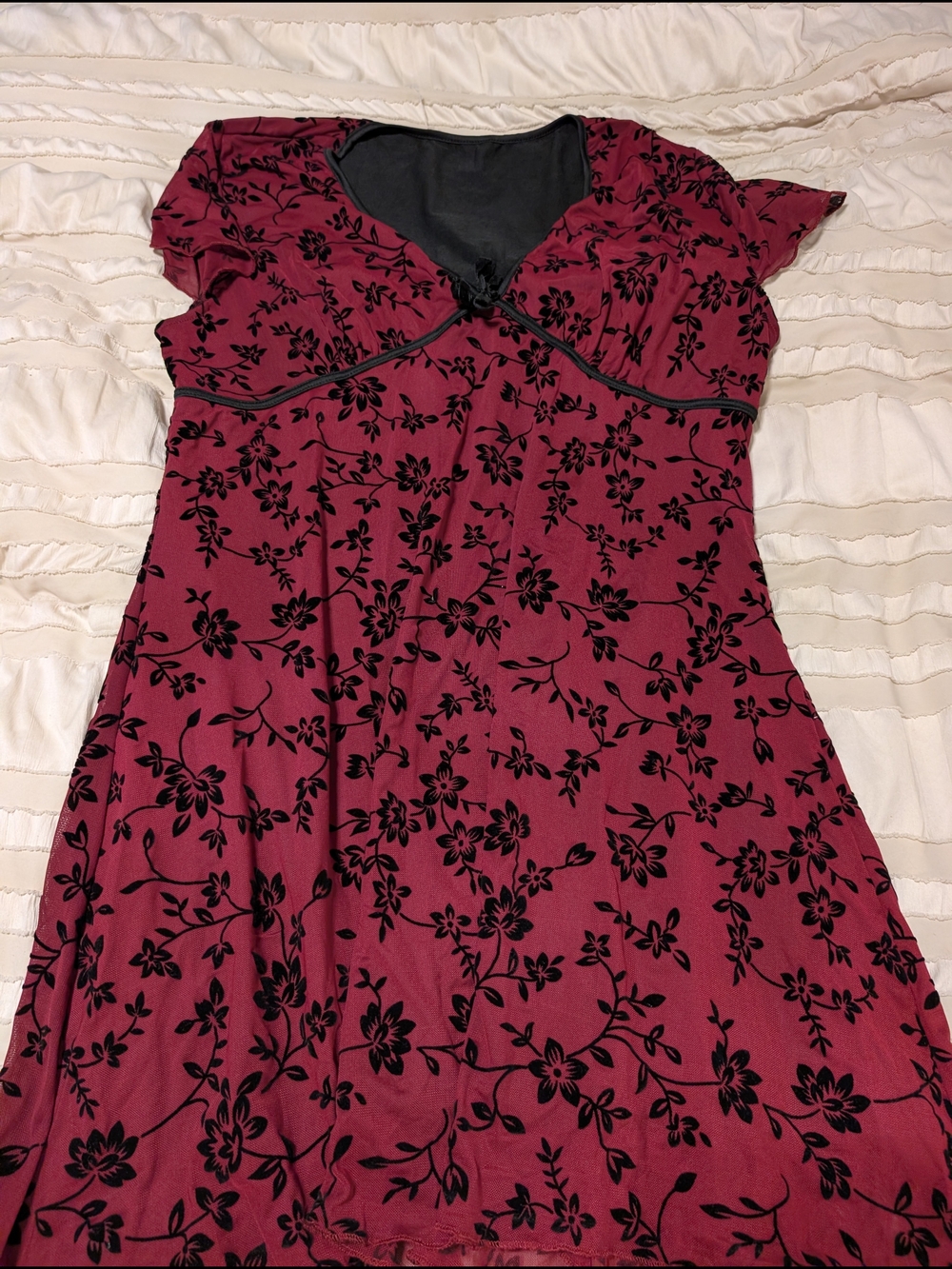 SHEIN Burgundy and Black Floral Mini Dress